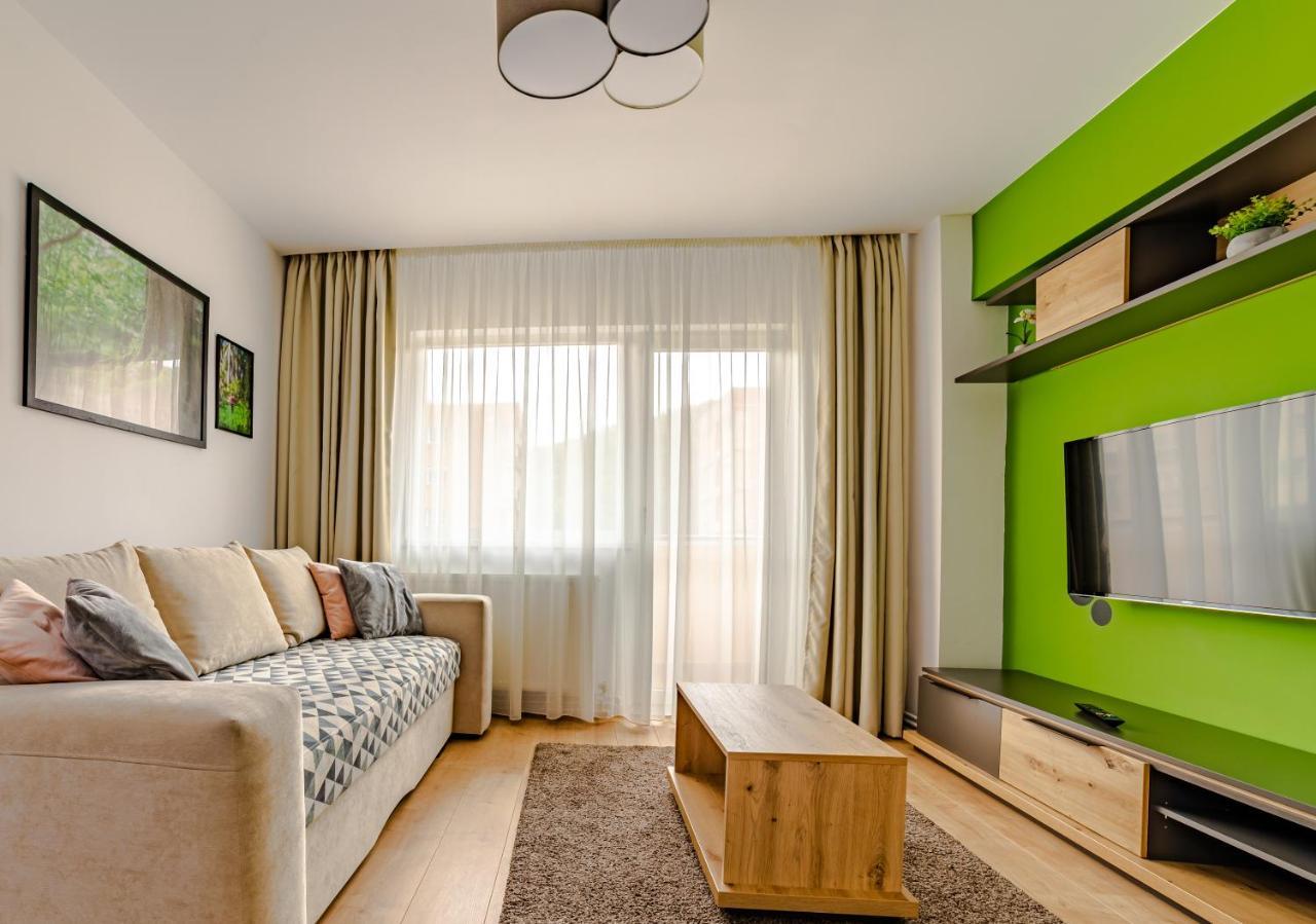 Mid-Term Rental Racadau Apartment Braşov Esterno foto