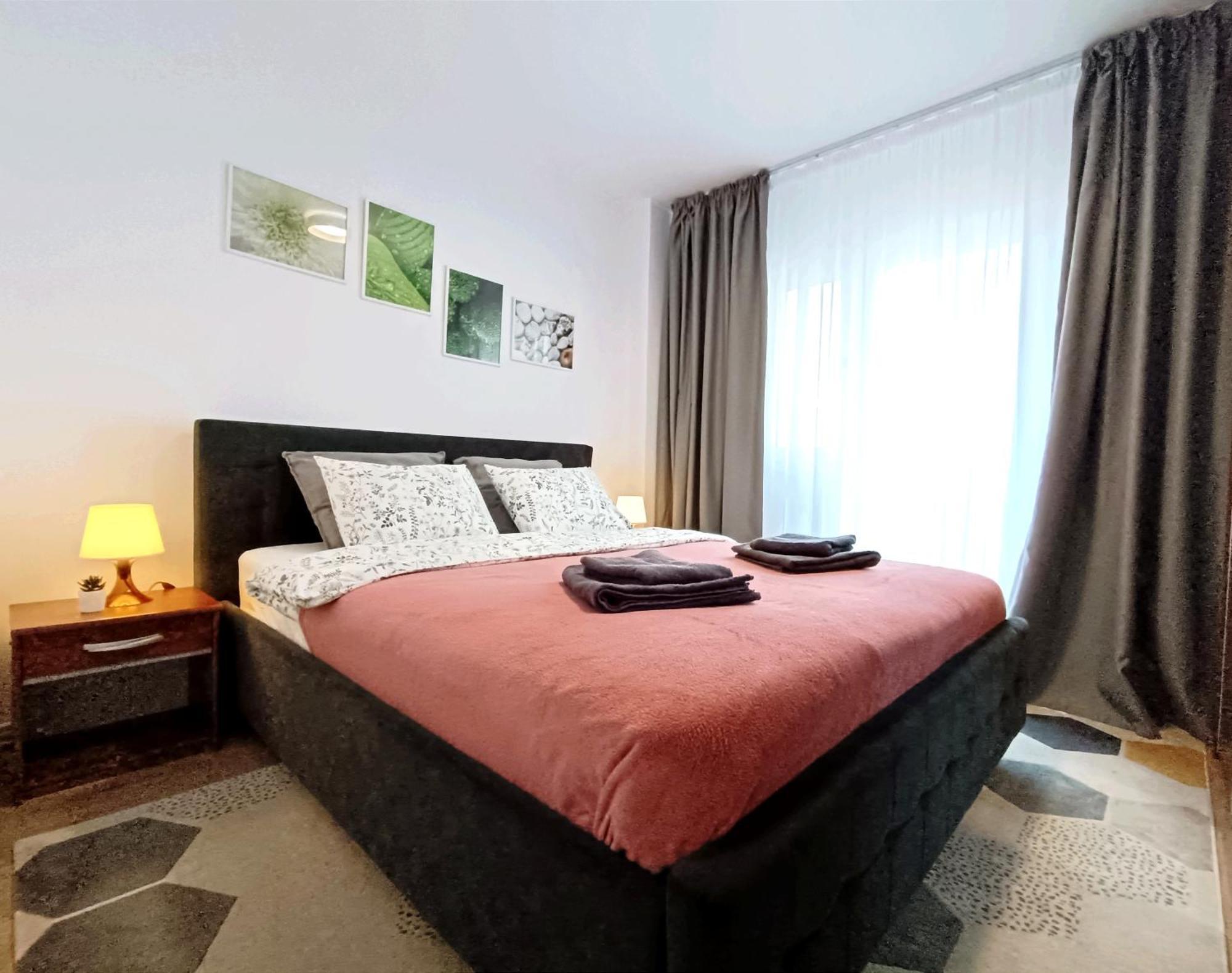 Mid-Term Rental Racadau Apartment Braşov Esterno foto
